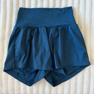HALARA High-Waisted Teal Skorts